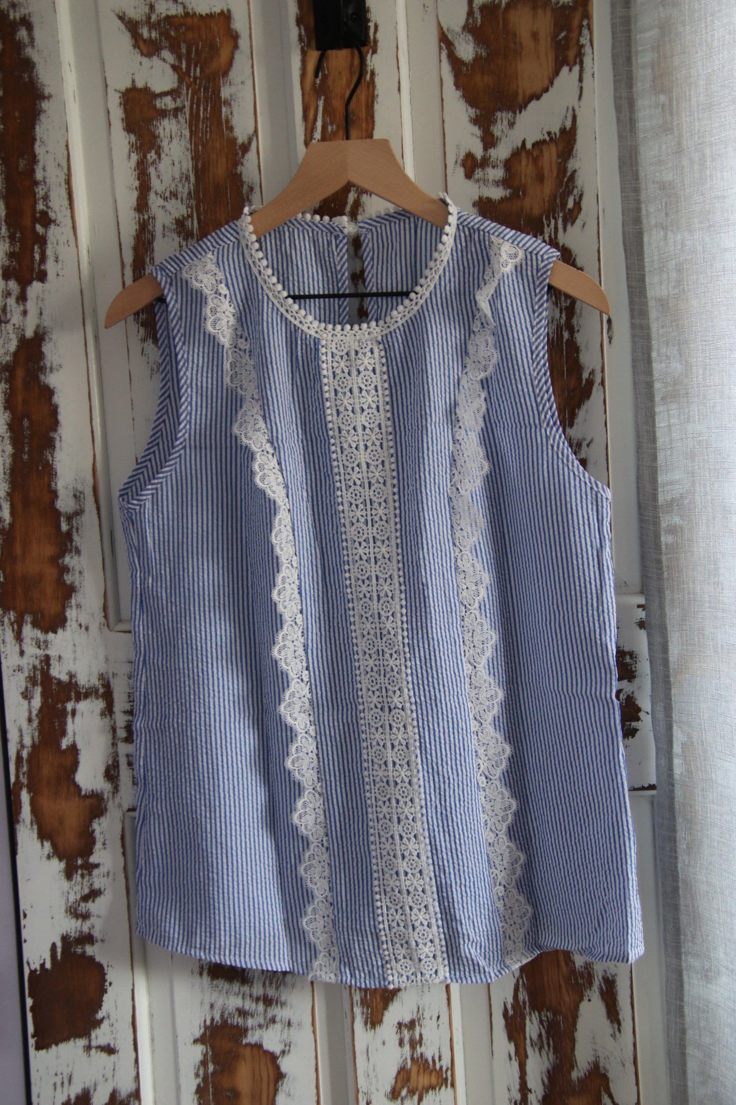 Blue Stripe Lace Crew Neck Tank Top